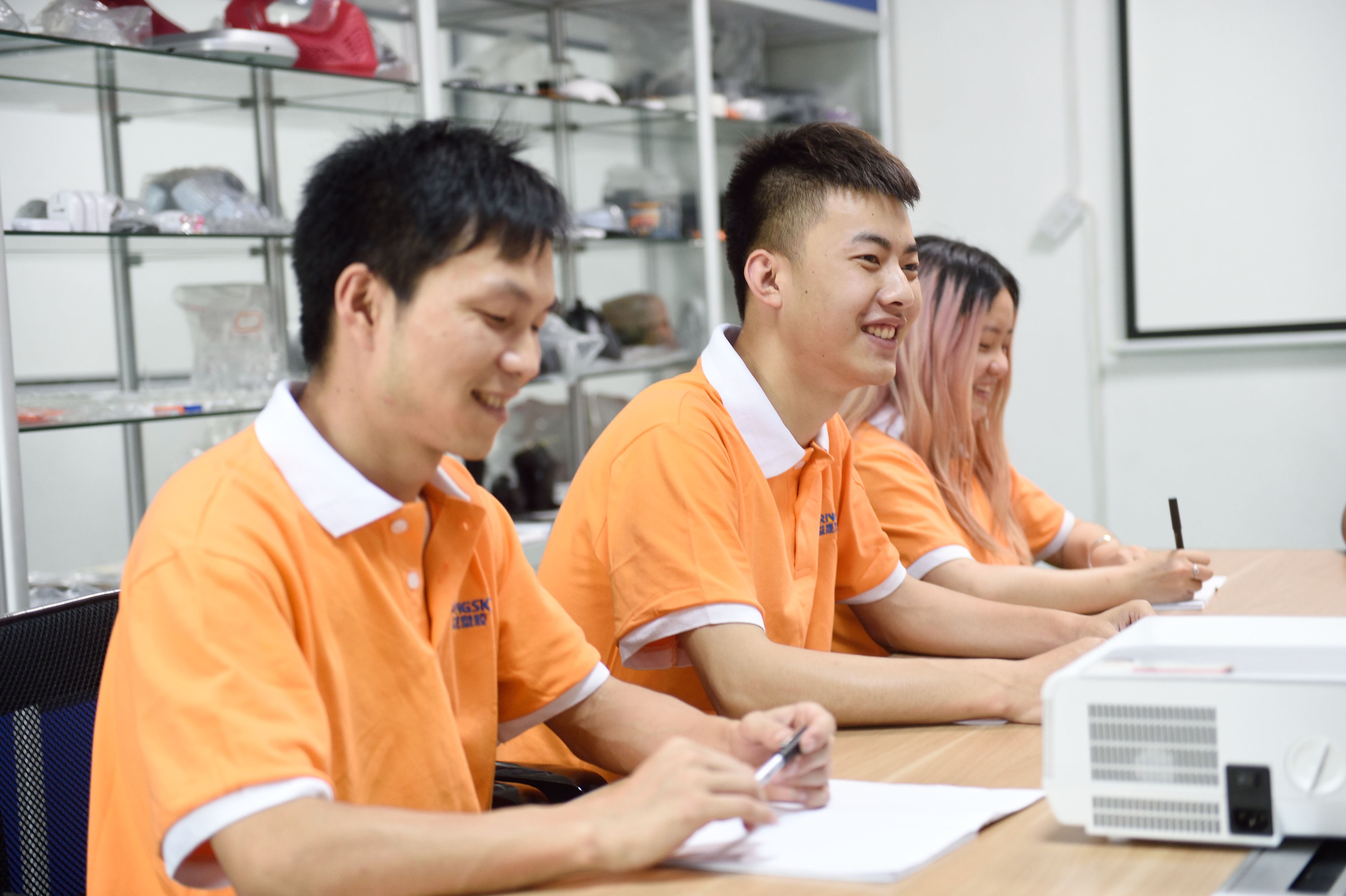 塑膠模具結(jié)構(gòu)的組成系統(tǒng)